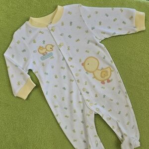 NWOT 6-9M UNISEX Baby GIRL + BOY DUCK FOOTIE I LOVE MOMMY White & Yellow (Q4)